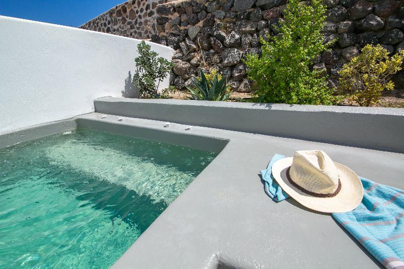 Apanomeria Boutique Residence Oía Exteriör bild