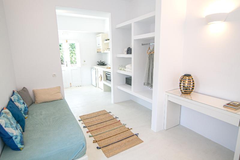 Apanomeria Boutique Residence Oía Exteriör bild