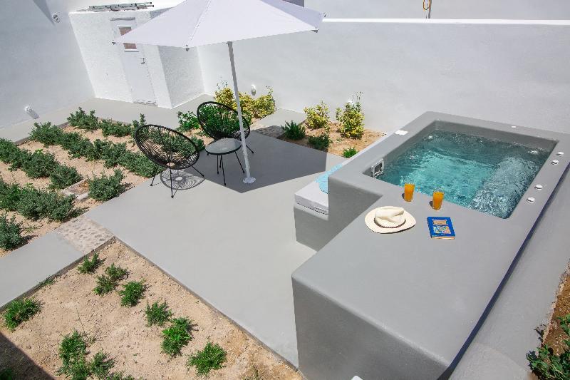 Apanomeria Boutique Residence Oía Exteriör bild